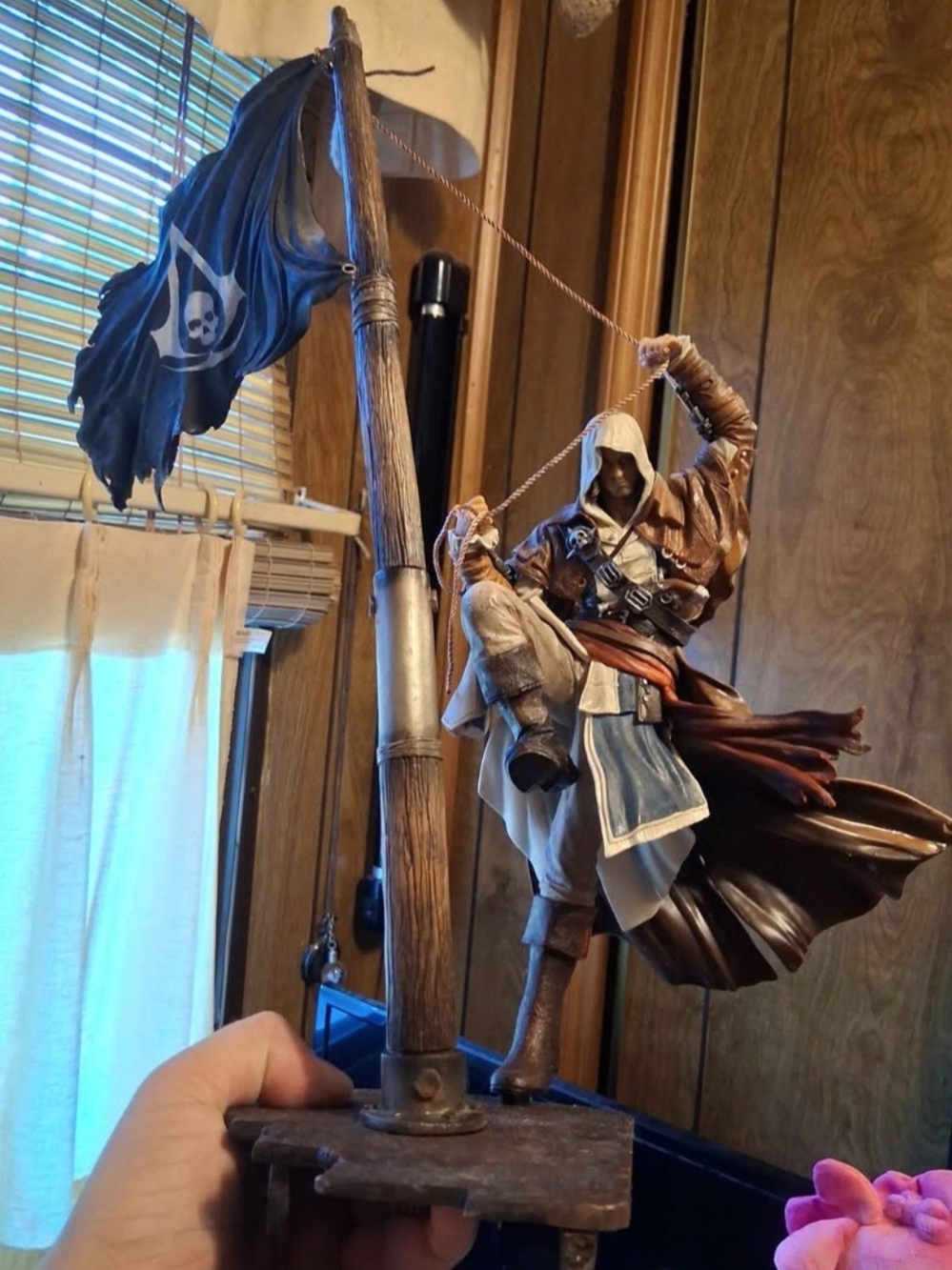 Assassins Creed Black Flag Collectors Edition Statue